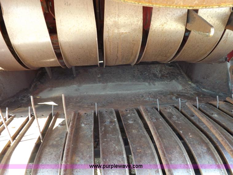 image for item H1841 1995 Case IH 8580 square baler