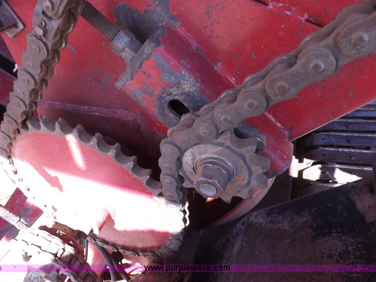 image for item H1841 1995 Case IH 8580 square baler