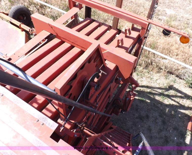 image for item H1841 1995 Case IH 8580 square baler