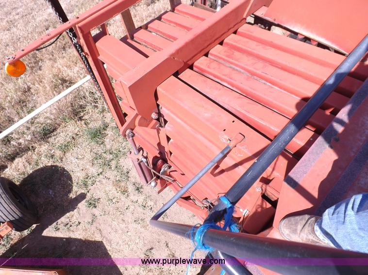 image for item H1841 1995 Case IH 8580 square baler