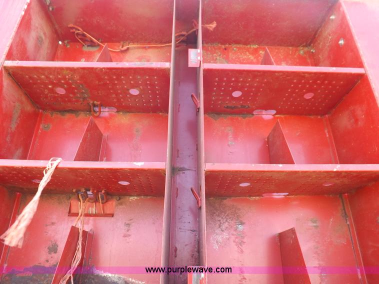 image for item H1841 1995 Case IH 8580 square baler