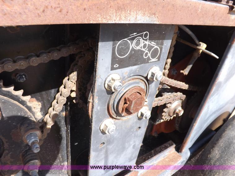 image for item H1841 1995 Case IH 8580 square baler