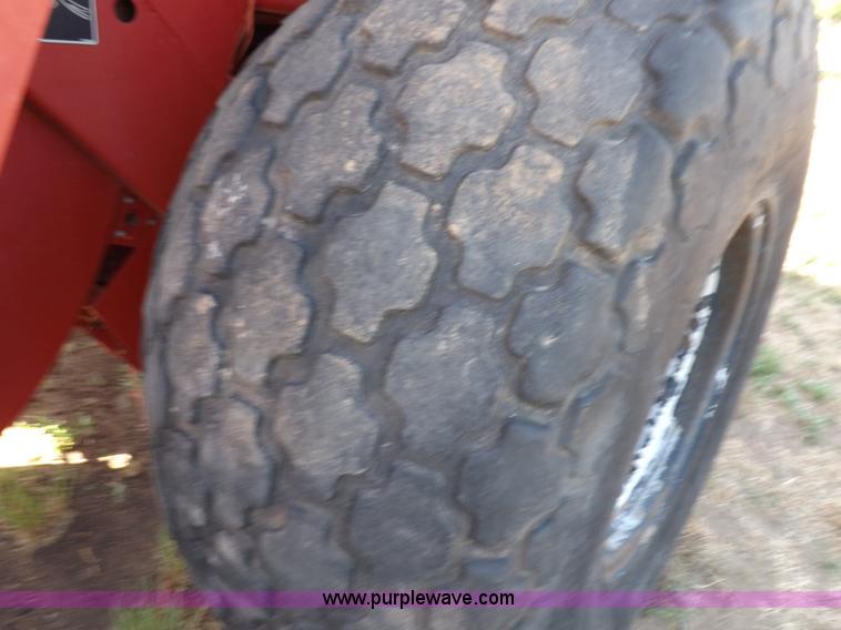 image for item H1841 1995 Case IH 8580 square baler