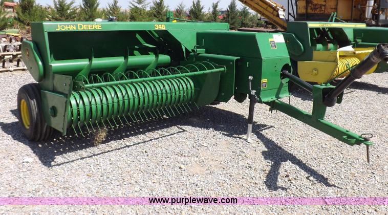 image for item H1842 John Deere 348 small square baler