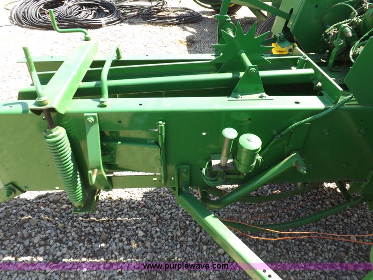 image for item H1842 John Deere 348 small square baler