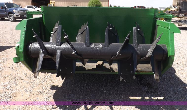image for item H1844 John Deere 780 manure spreader