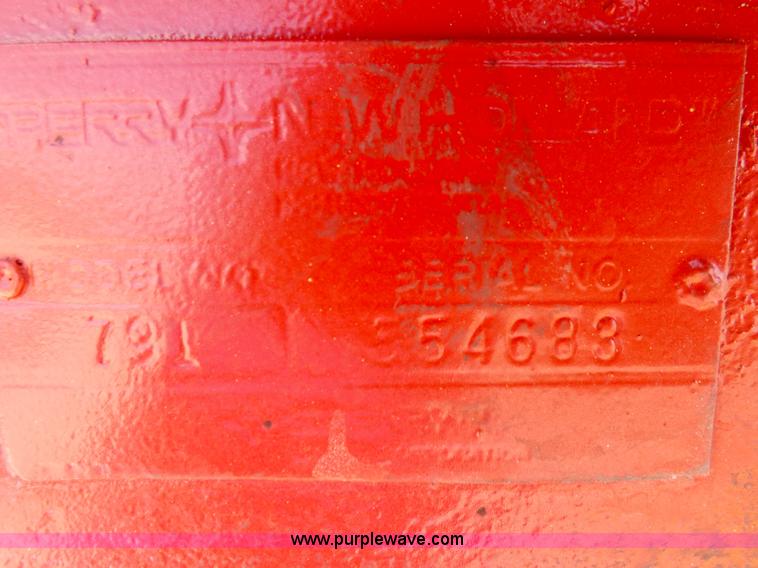 image for item H1845 New Holland 791 manure spreader