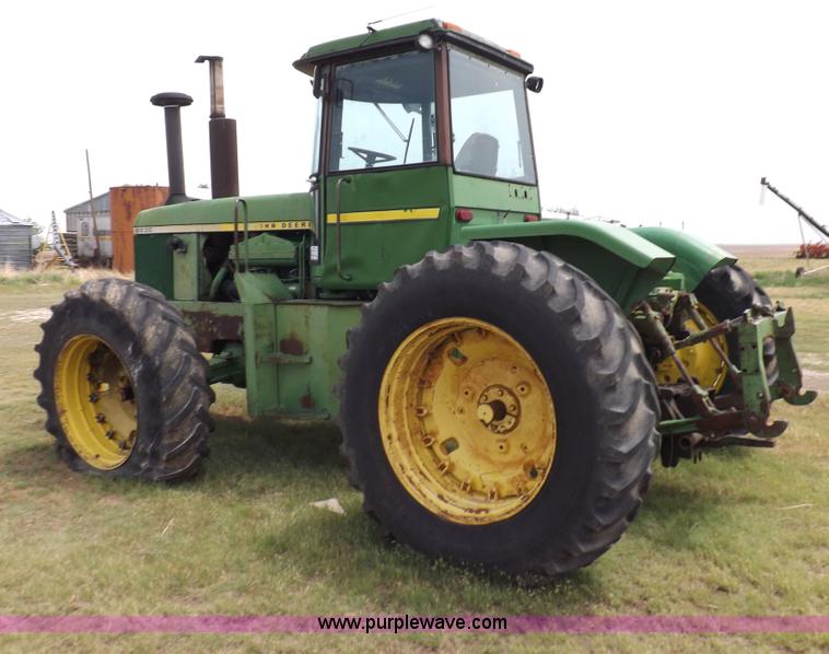 image for item H1851 1976 John Deere 8630 4WD tractor