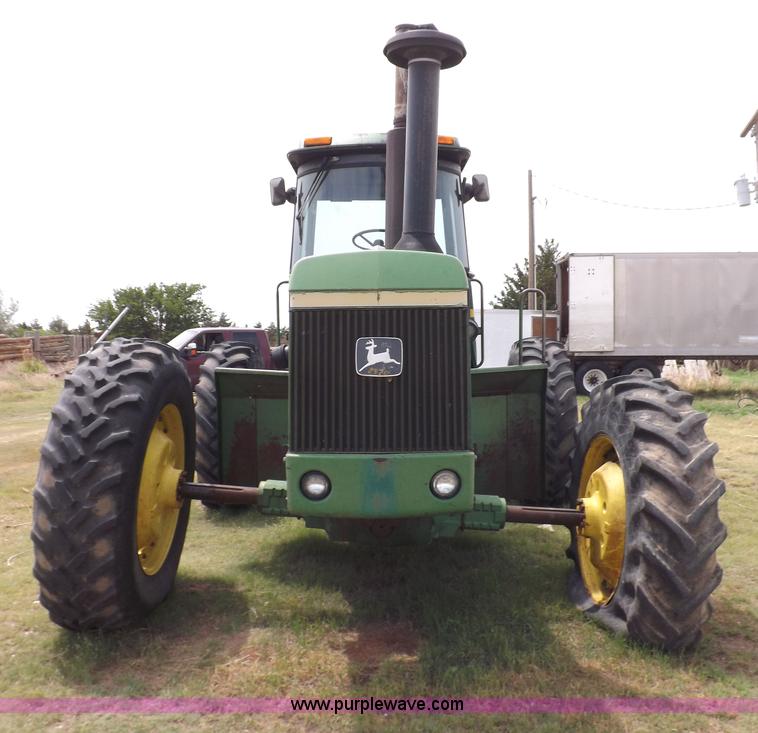 image for item H1851 1976 John Deere 8630 4WD tractor