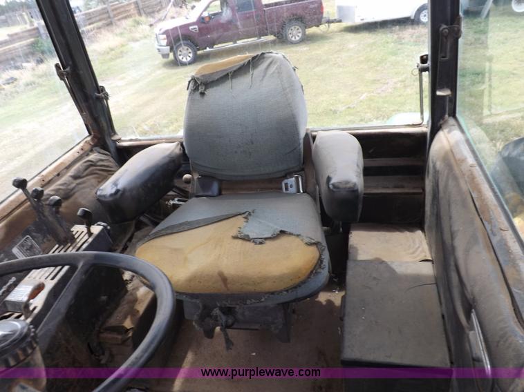 image for item H1851 1976 John Deere 8630 4WD tractor