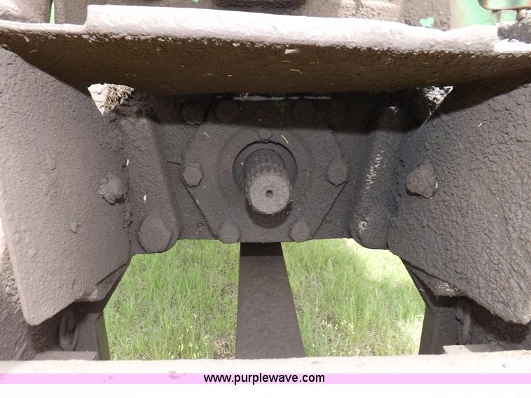 image for item H1851 1976 John Deere 8630 4WD tractor