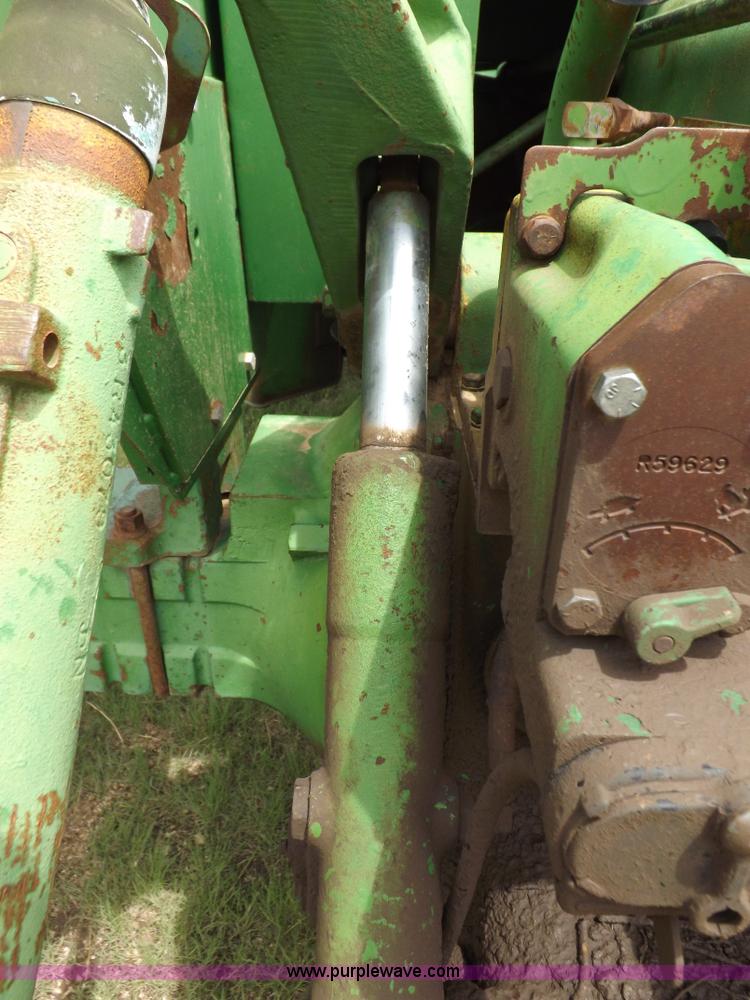 image for item H1851 1976 John Deere 8630 4WD tractor