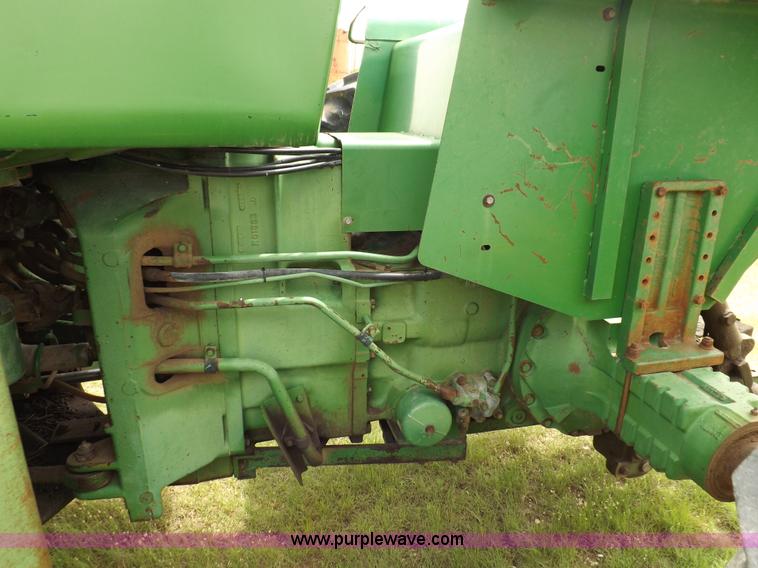 image for item H1851 1976 John Deere 8630 4WD tractor