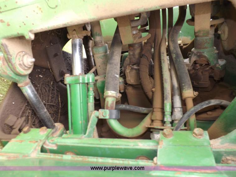 image for item H1851 1976 John Deere 8630 4WD tractor