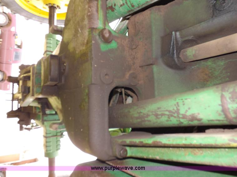 image for item H1851 1976 John Deere 8630 4WD tractor