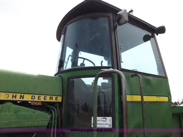 image for item H1851 1976 John Deere 8630 4WD tractor