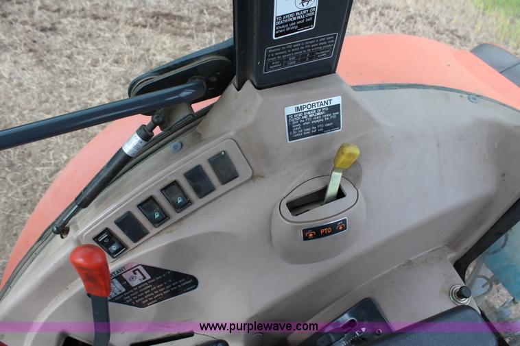 image for item H2717 2007 Kubota M8540 MFWD tractor