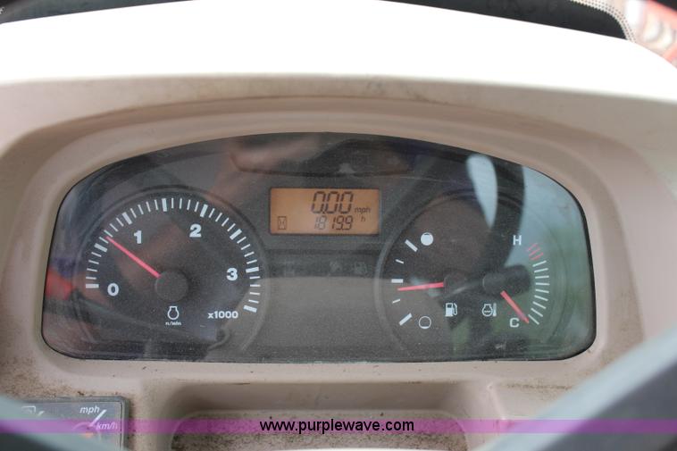 image for item H2717 2007 Kubota M8540 MFWD tractor