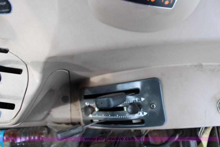 image for item H2717 2007 Kubota M8540 MFWD tractor