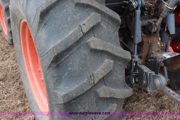 image for item H2717 2007 Kubota M8540 MFWD tractor