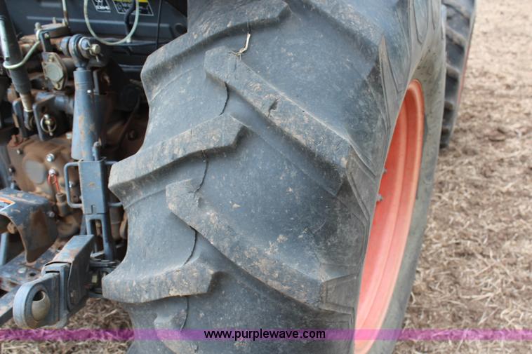 image for item H2717 2007 Kubota M8540 MFWD tractor