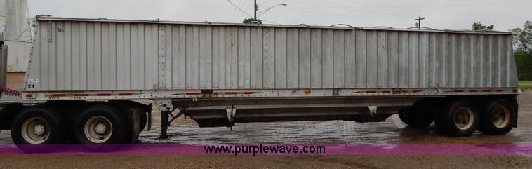 image for item H3396 1997 Jet 42' grain hopper trailer