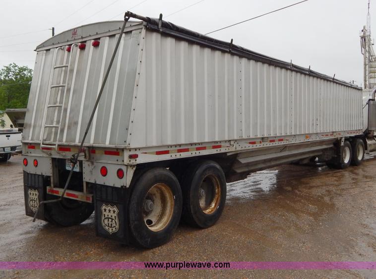 image for item H3396 1997 Jet 42' grain hopper trailer