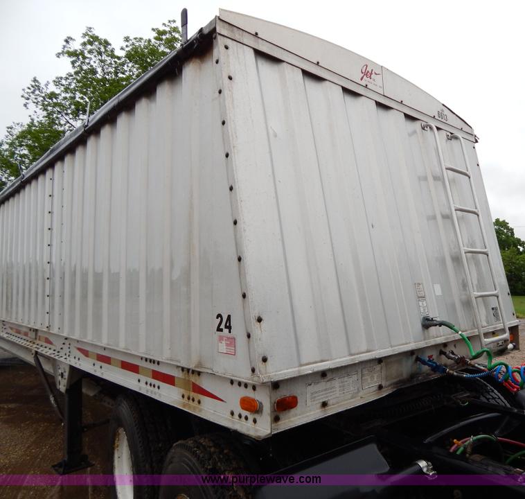 image for item H3396 1997 Jet 42' grain hopper trailer