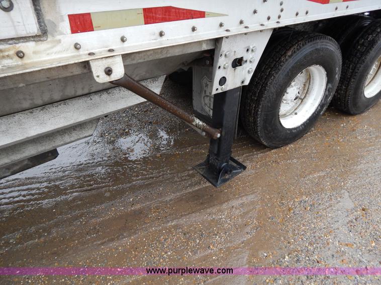 image for item H3396 1997 Jet 42' grain hopper trailer