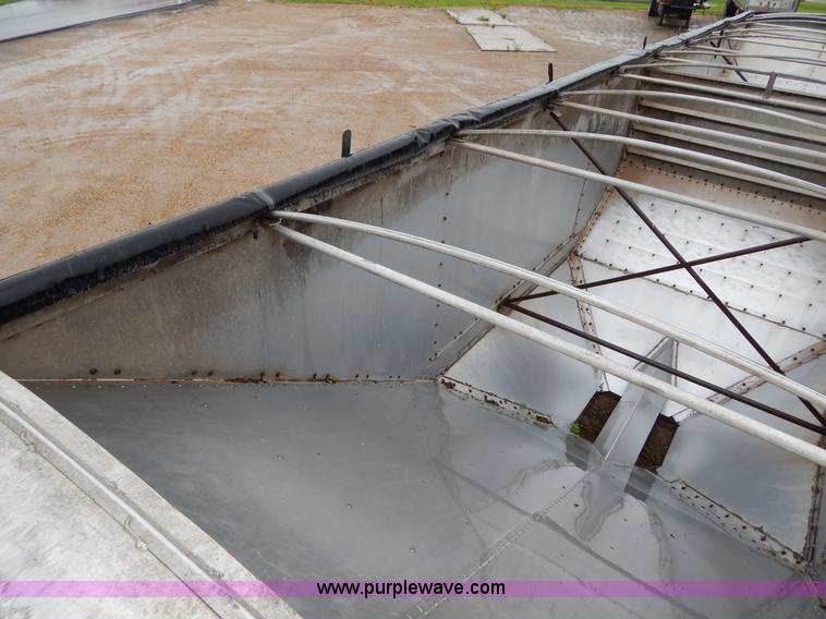 image for item H3396 1997 Jet 42' grain hopper trailer