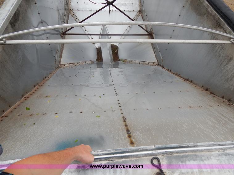 image for item H3396 1997 Jet 42' grain hopper trailer