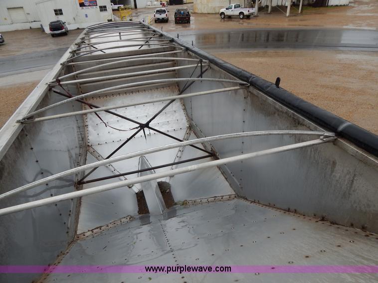 image for item H3396 1997 Jet 42' grain hopper trailer