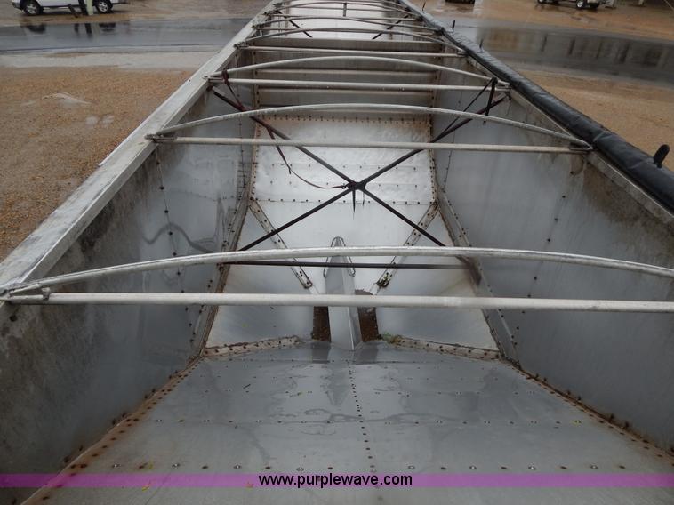 image for item H3396 1997 Jet 42' grain hopper trailer