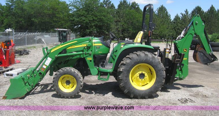 image for item H5420 2010 John Deere 4120 MFWD tractor