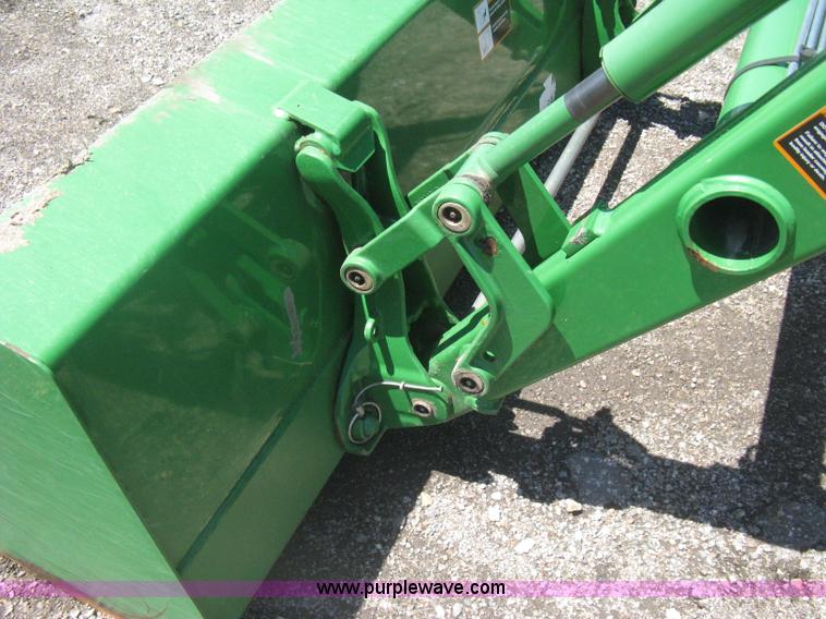 image for item H5420 2010 John Deere 4120 MFWD tractor
