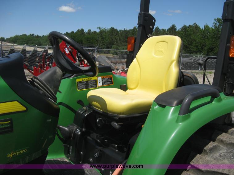 image for item H5420 2010 John Deere 4120 MFWD tractor