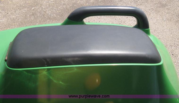 image for item H5420 2010 John Deere 4120 MFWD tractor