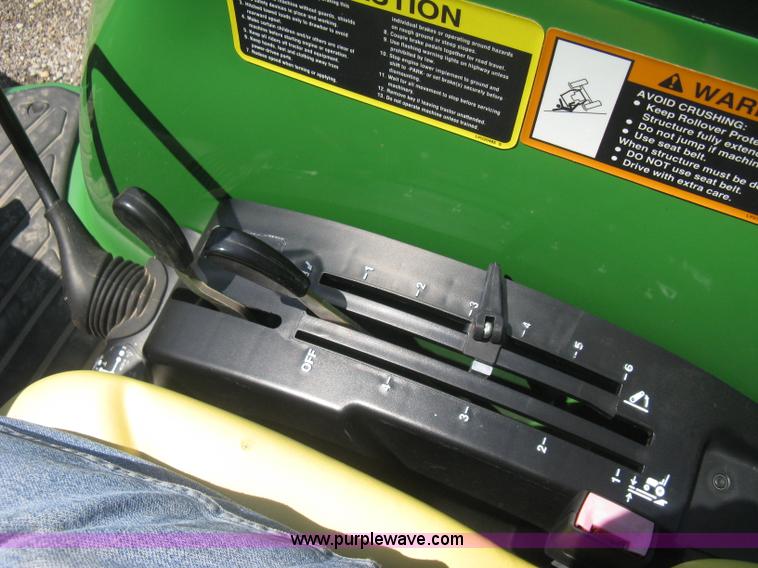 image for item H5420 2010 John Deere 4120 MFWD tractor