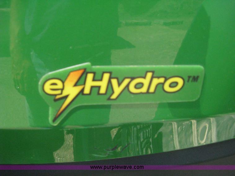 image for item H5420 2010 John Deere 4120 MFWD tractor