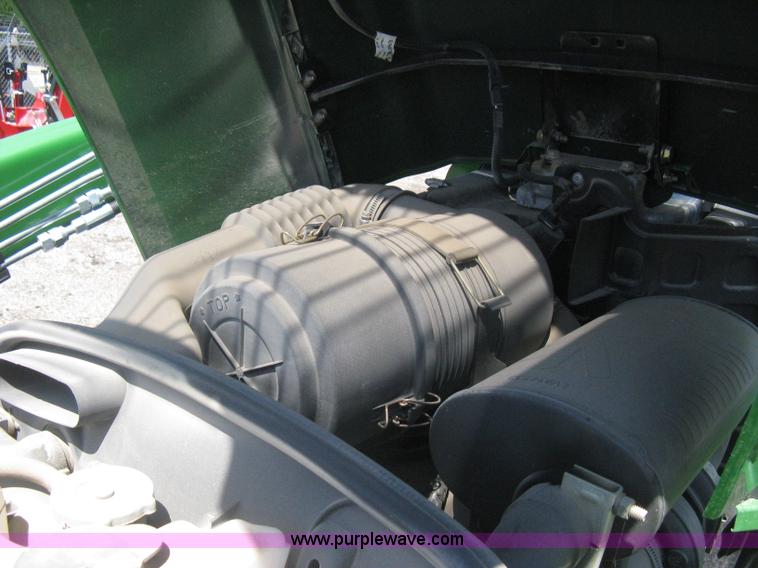 image for item H5420 2010 John Deere 4120 MFWD tractor