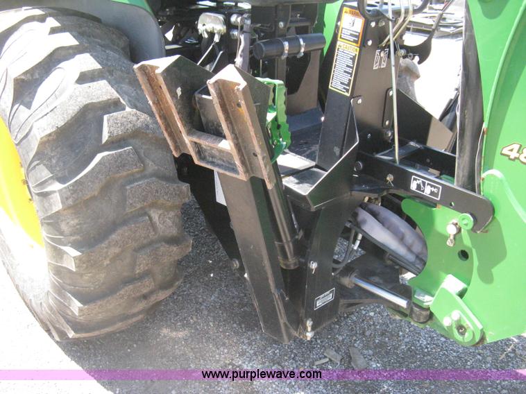 image for item H5420 2010 John Deere 4120 MFWD tractor