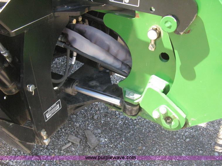 image for item H5420 2010 John Deere 4120 MFWD tractor