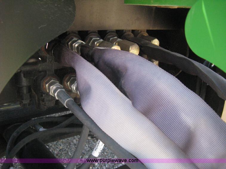 image for item H5420 2010 John Deere 4120 MFWD tractor