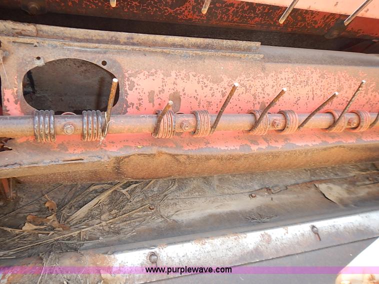 image for item I3616 1973 Hesston 420 swather