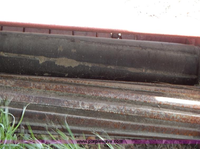 image for item I3616 1973 Hesston 420 swather