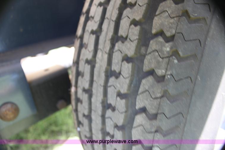 image for item I7349 Shaben Industries 1010 drainable nurse trailer