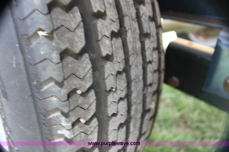 image for item I7349 Shaben Industries 1010 drainable nurse trailer