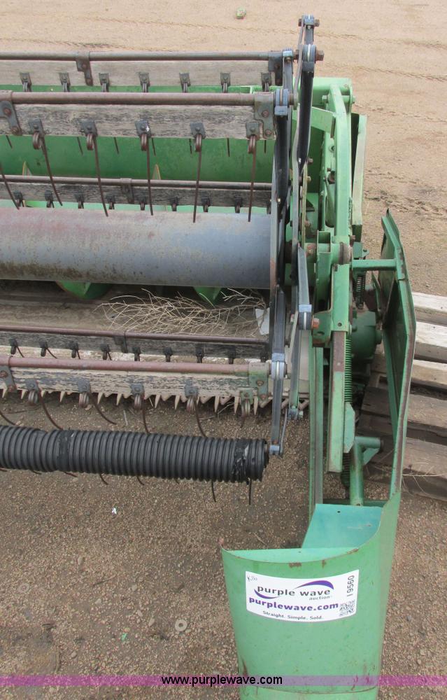 image for item I9560 John Deere 220 rigid platform header