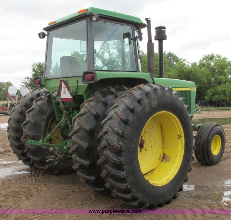 image for item I9570 1975 John Deere 4430 tractor
