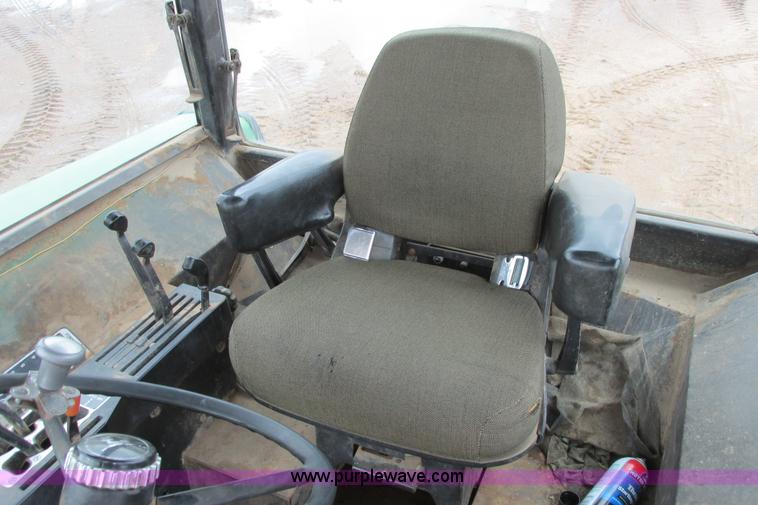 image for item I9570 1975 John Deere 4430 tractor